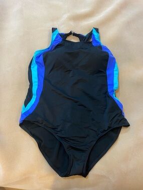 Swimsuits for all one piece bathing suit size 24 NWT
